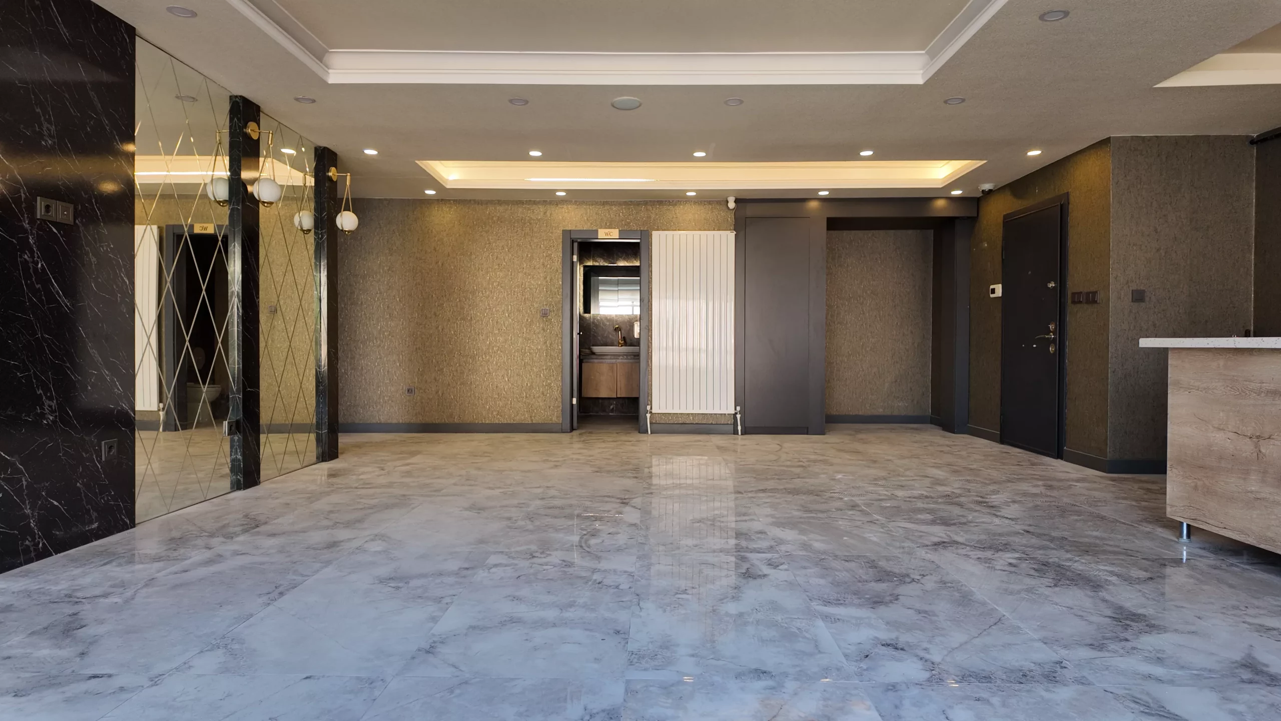 KIZILAY SÜMER 1 SOKAK'TA 165 m² ASANSÖRLÜ FUL YAPILI LÜKS 4+1 SATILIK DAİRE