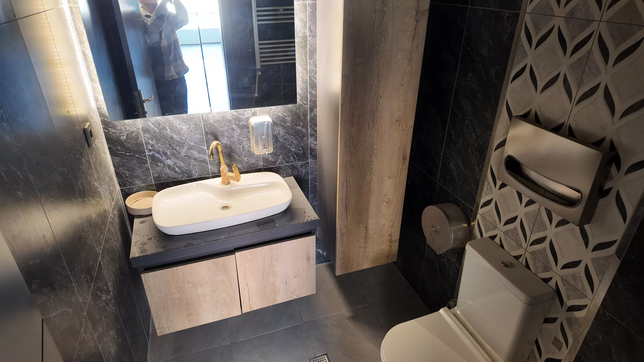 KIZILAY SÜMER 1 SOKAK'TA 165 m² ASANSÖRLÜ FUL YAPILI LÜKS 4+1 SATILIK DAİRE - Görsel 23