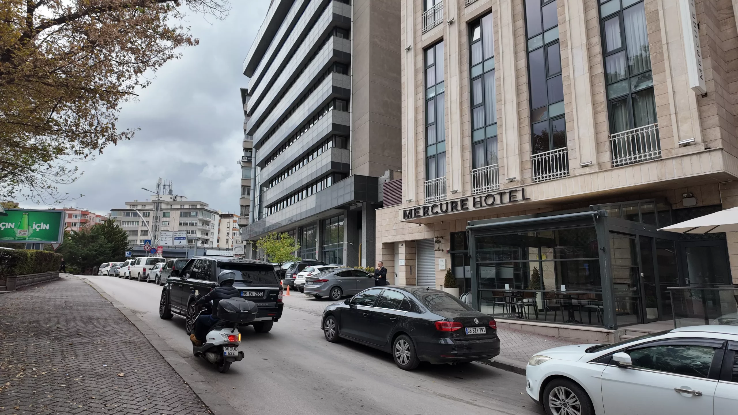 KORKUT REİS'TE METRONUN DİBİNDE 4.KAT ÇİFT ASANSÖRLÜ 2+1 SATILIK DAİRE - Görsel 34