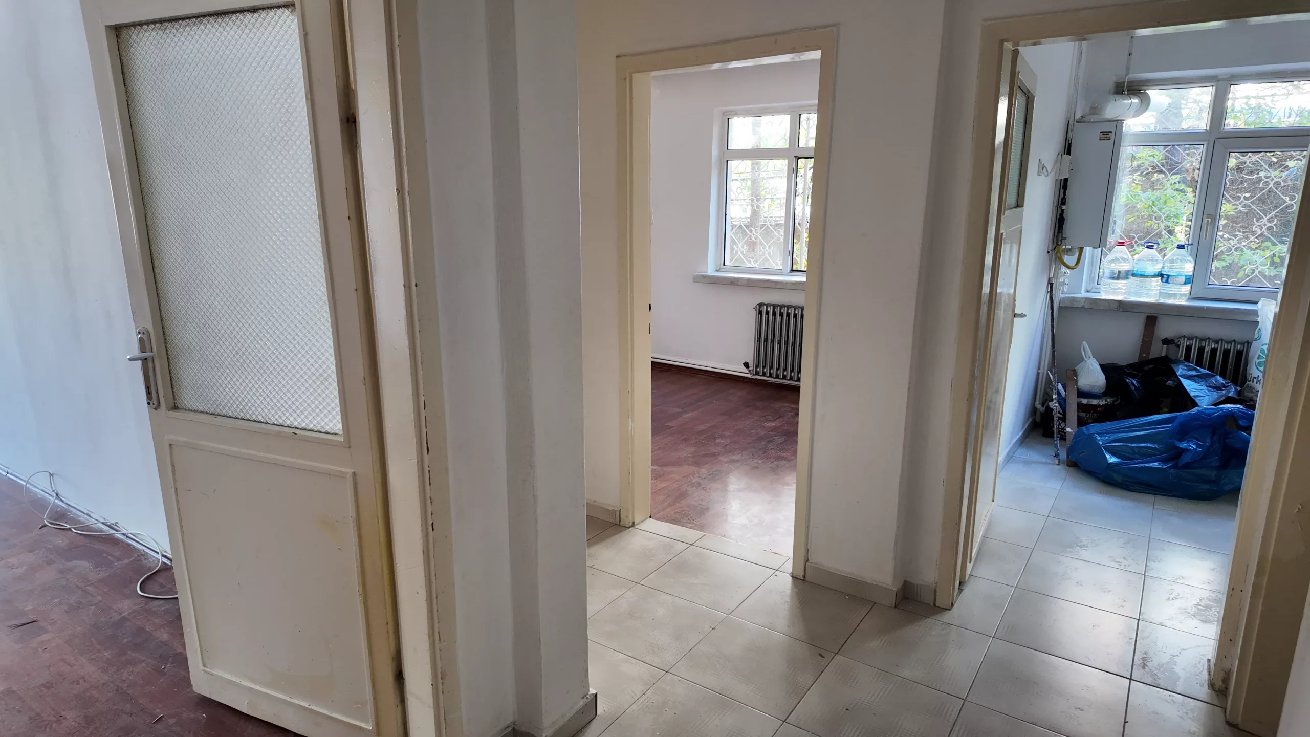 İÇ CEBECİ'DE METROYA 10 DAKİKA BAKIMLI VE YAPILI 3+1 KİRALIK DAİRE - Görsel 3