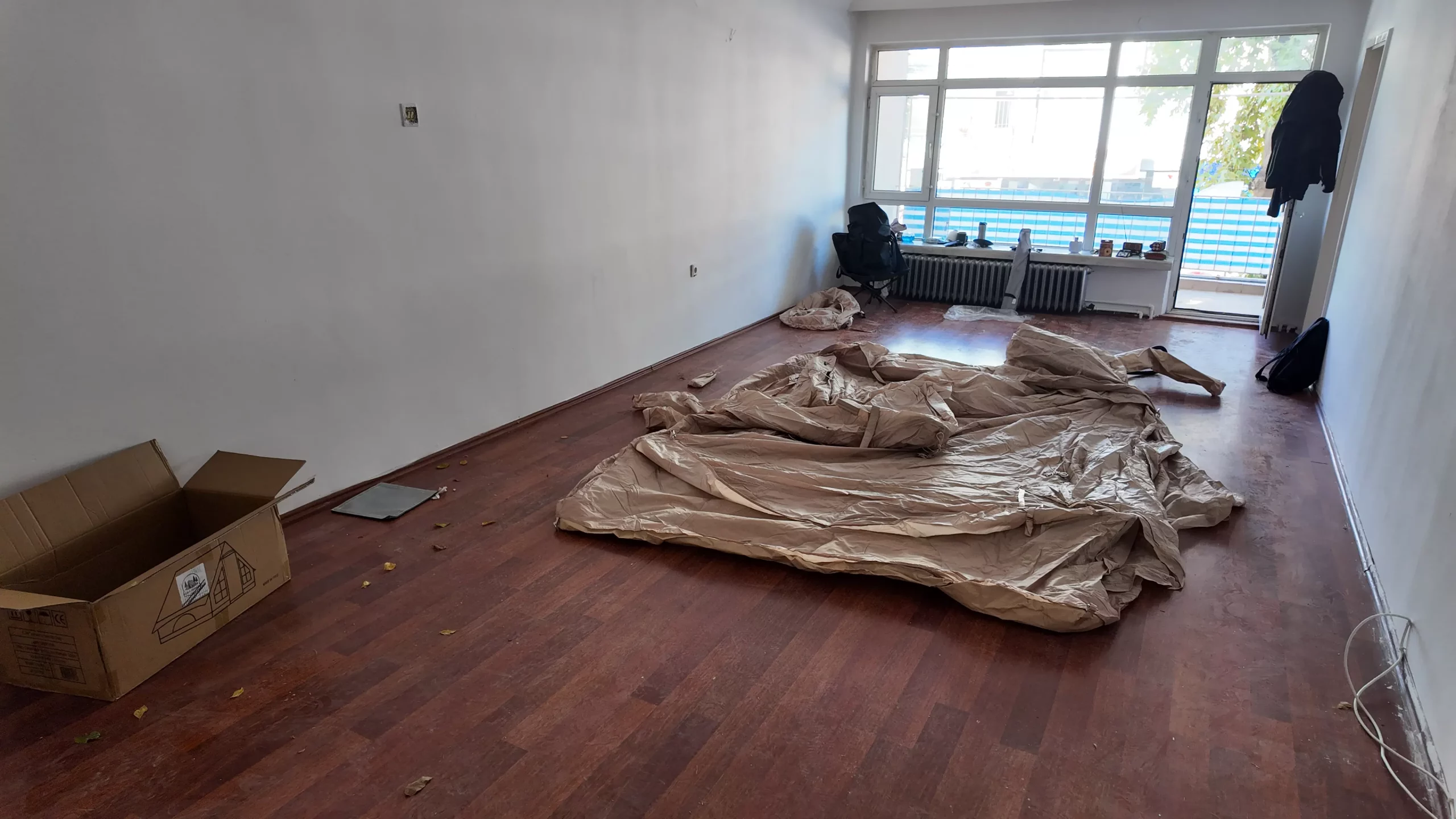 İÇ CEBECİ'DE METROYA 10 DAKİKA BAKIMLI VE YAPILI 3+1 KİRALIK DAİRE