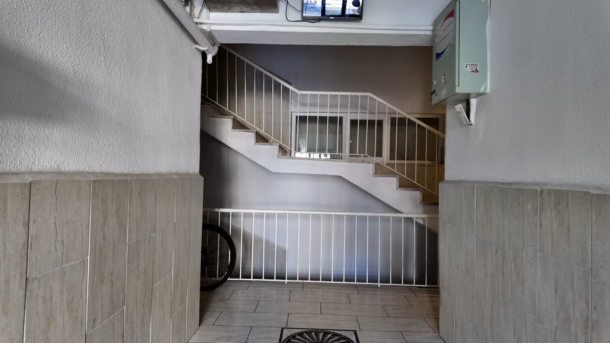 İÇ CEBECİ'DE METROYA 10 DAKİKA BAKIMLI VE YAPILI 3+1 KİRALIK DAİRE - Görsel 35