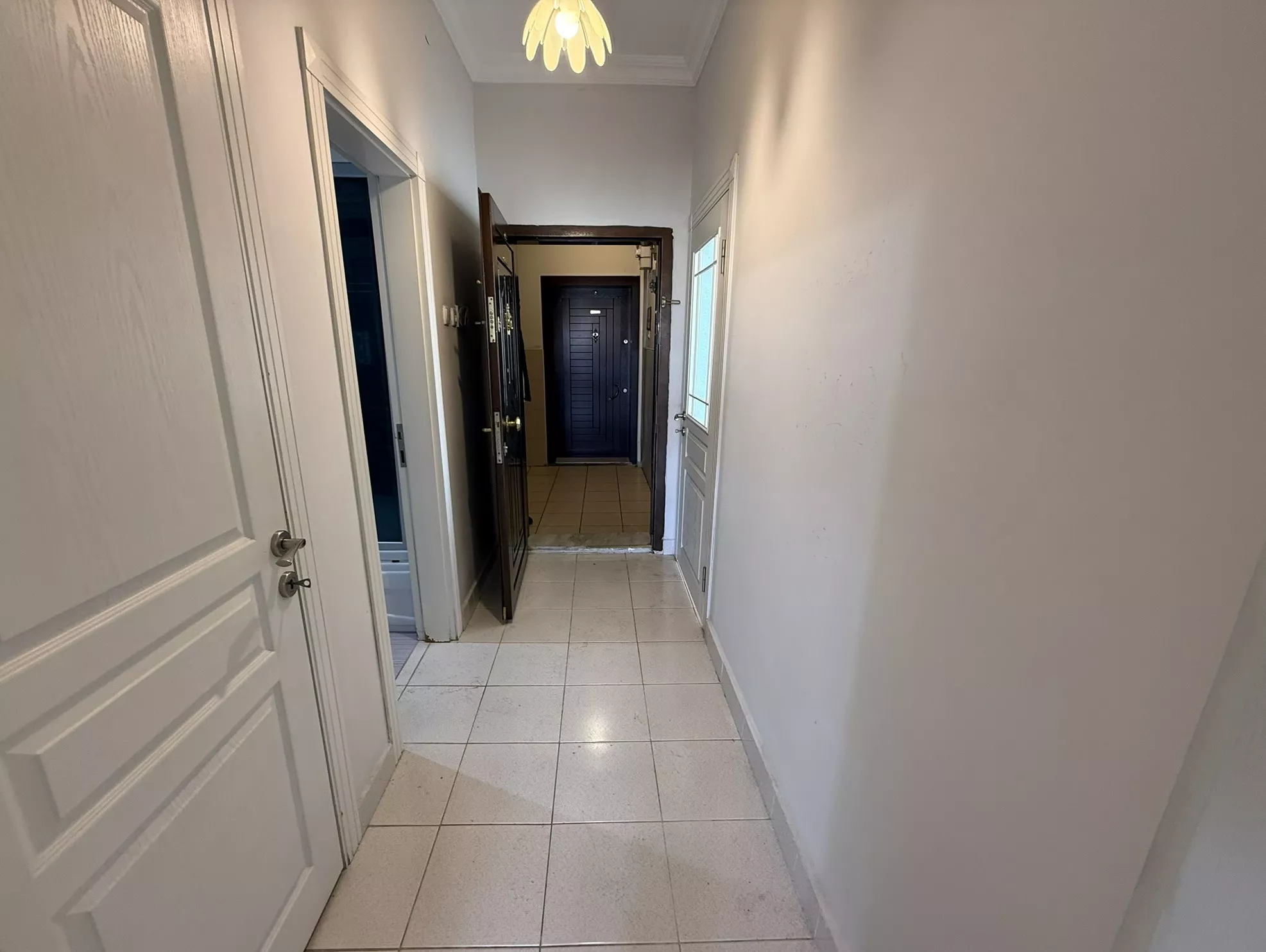 KORKUTREİS'TE KIZILAY'A 10 DK ÖN CEPHE 2+1 YAPILI SATILIK DAİRE - Görsel 3