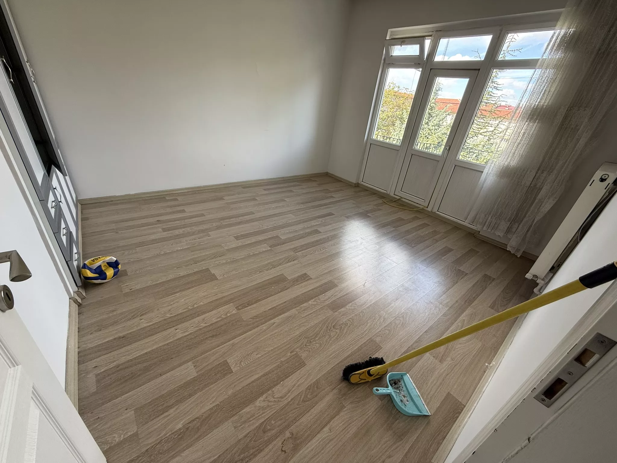 KORKUTREİS'TE KIZILAY'A 10 DK ÖN CEPHE 2+1 YAPILI SATILIK DAİRE - Görsel 22