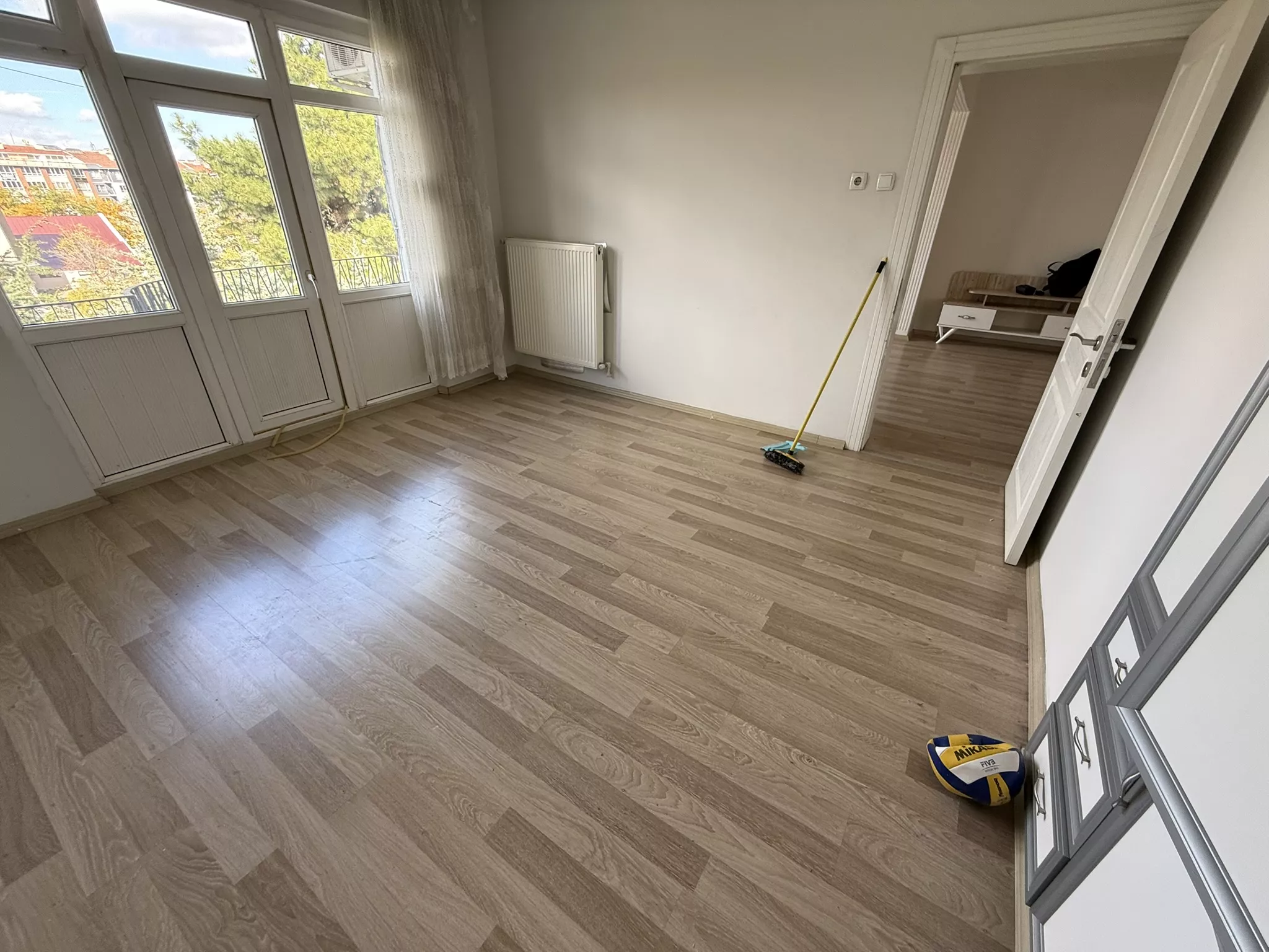 KORKUTREİS'TE KIZILAY'A 10 DK ÖN CEPHE 2+1 YAPILI SATILIK DAİRE - Görsel 23