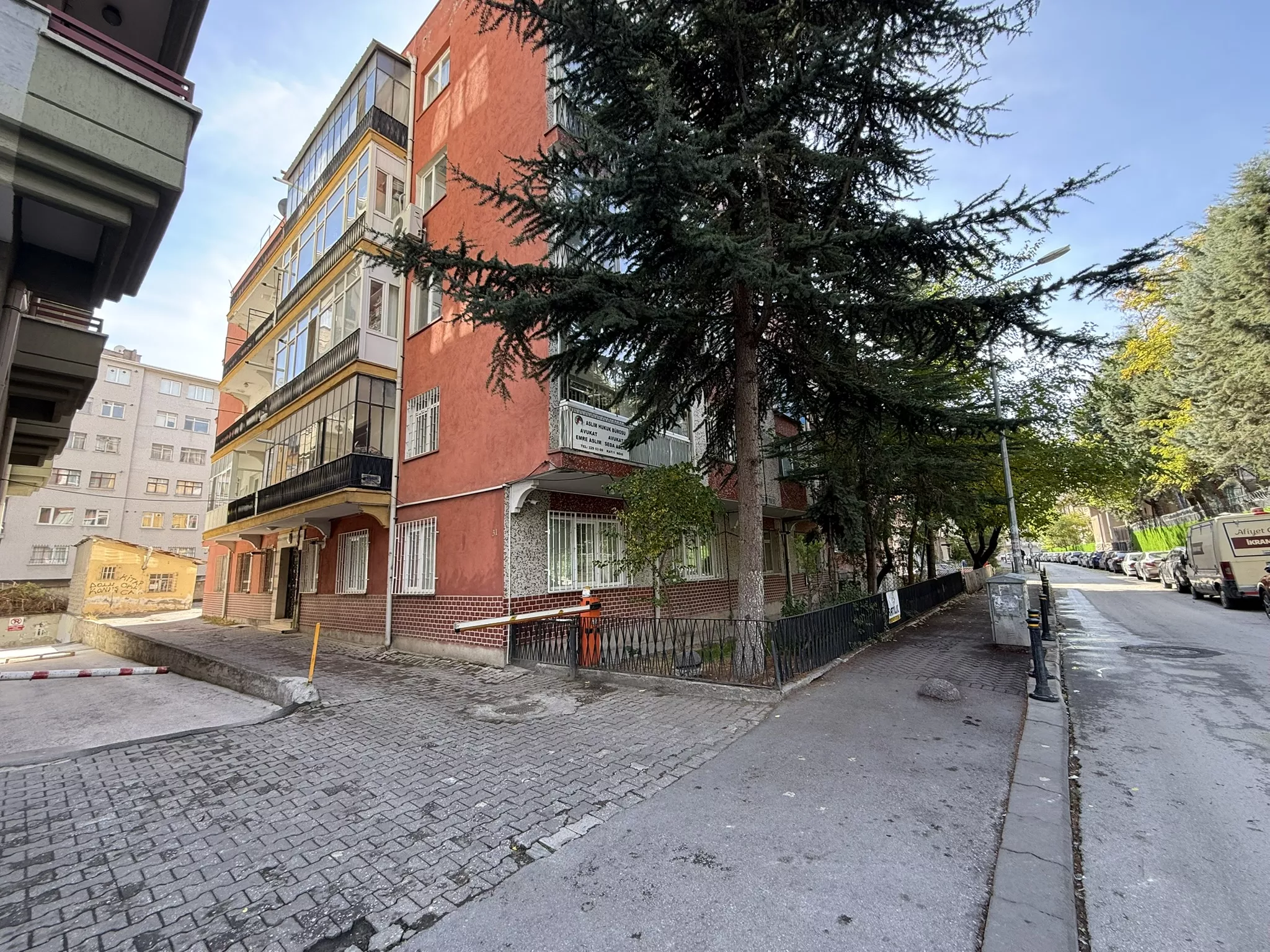 KORKUTREİS'TE KIZILAY'A 10 DK ÖN CEPHE 2+1 YAPILI SATILIK DAİRE - Görsel 36