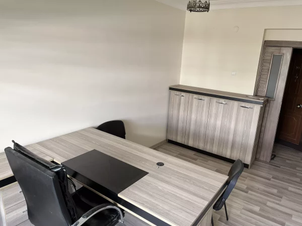 SGK'NIN HEMEN KARŞISINDA 4+1 GENİŞ DAİRE-İŞ VE YAŞAM İÇİN MÜKEMMEL KONUM - Görsel 15