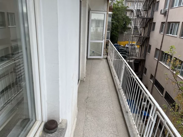 SGK'NIN HEMEN KARŞISINDA 4+1 GENİŞ DAİRE-İŞ VE YAŞAM İÇİN MÜKEMMEL KONUM - Görsel 30