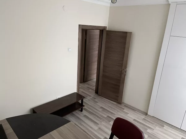 SGK'NIN HEMEN KARŞISINDA 4+1 GENİŞ DAİRE-İŞ VE YAŞAM İÇİN MÜKEMMEL KONUM - Görsel 46