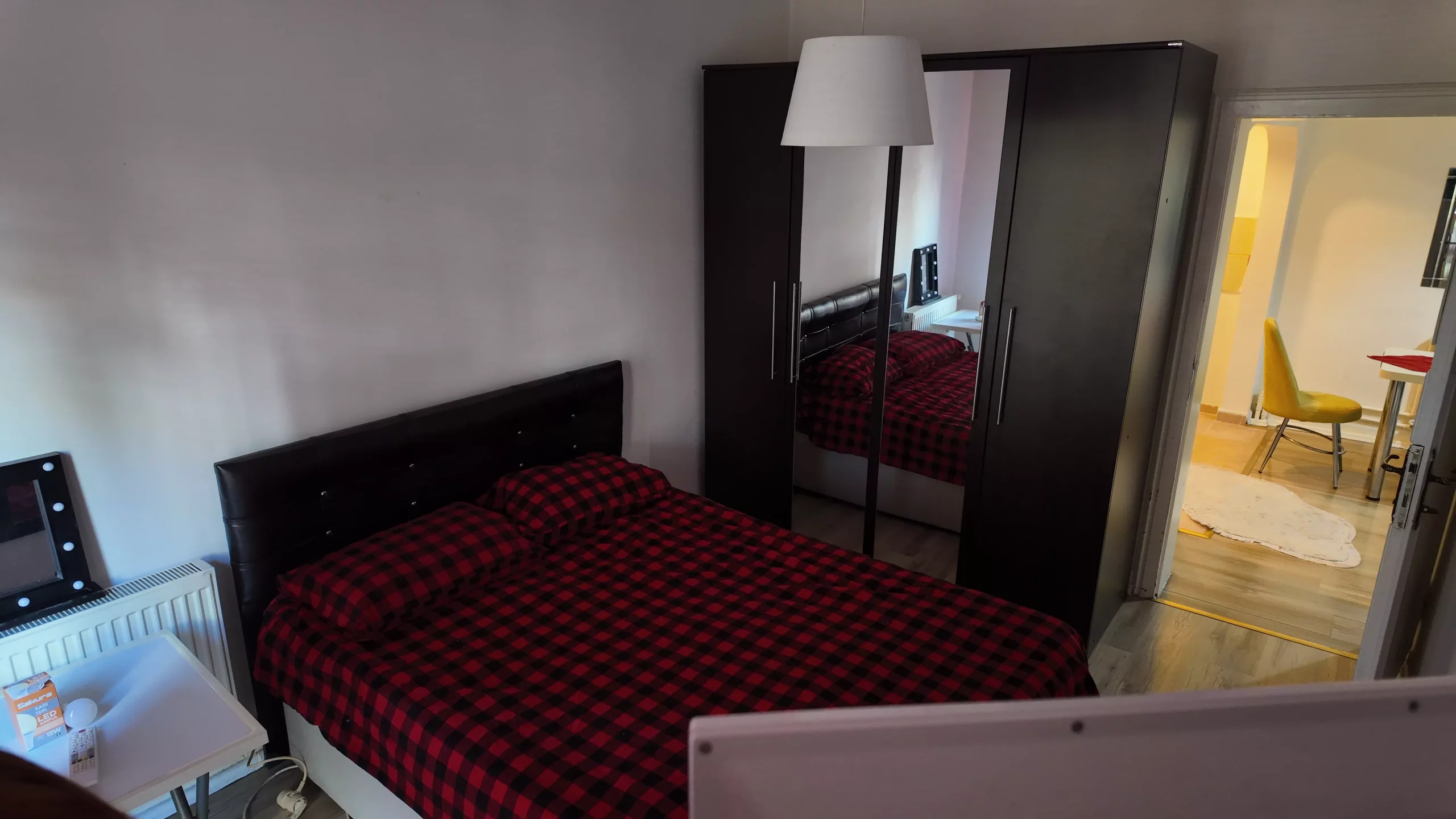 MALTEPEDE MERKEZİ KONUMDA EŞYALI FERAH 1+1 DAİRE - Görsel 22