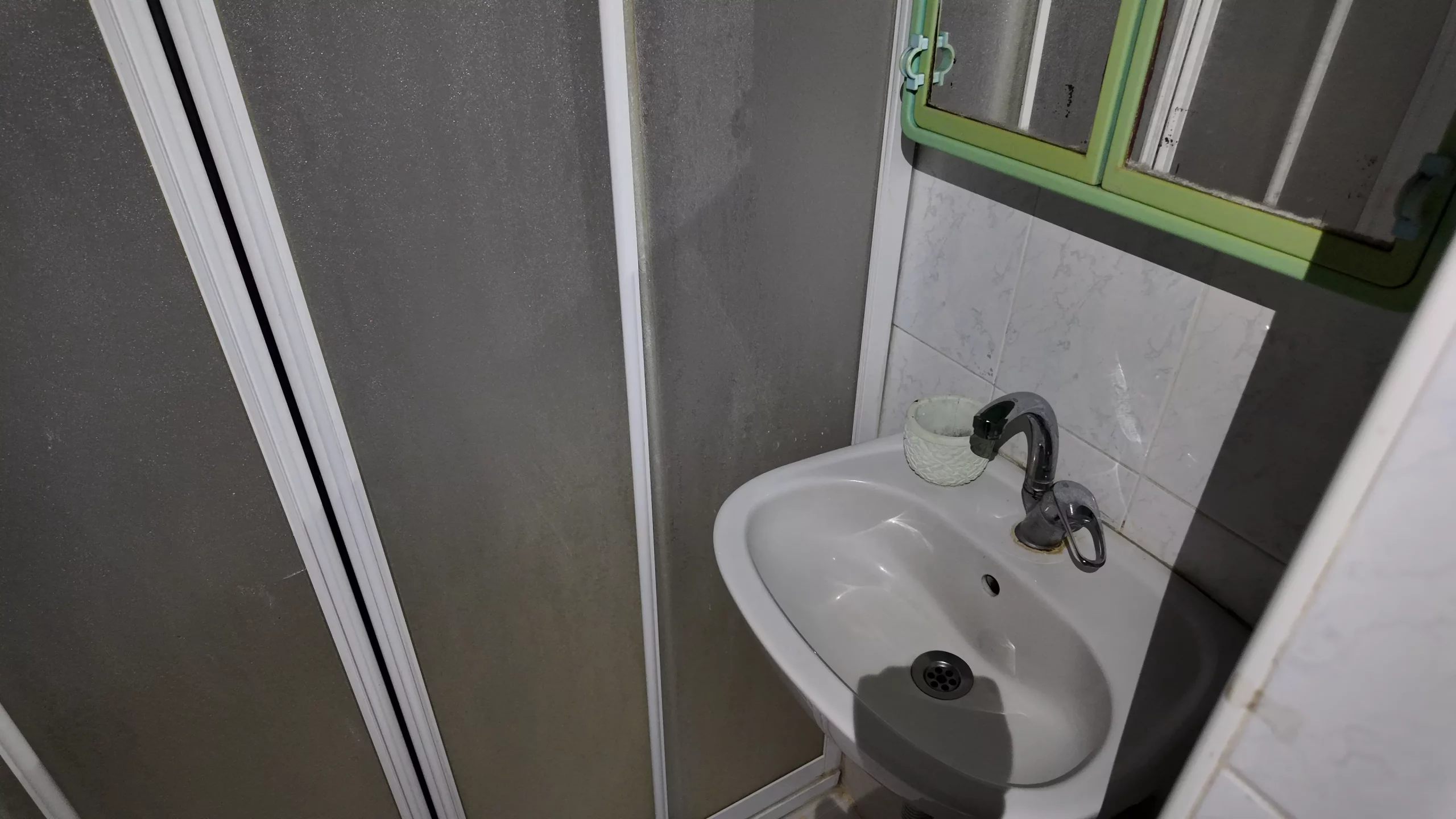 CEBECİ'DE KİRA GETİRİLİ YATIRIMLIK MERKEZİ KONUMDA 2+1 DAİRE - Görsel 17