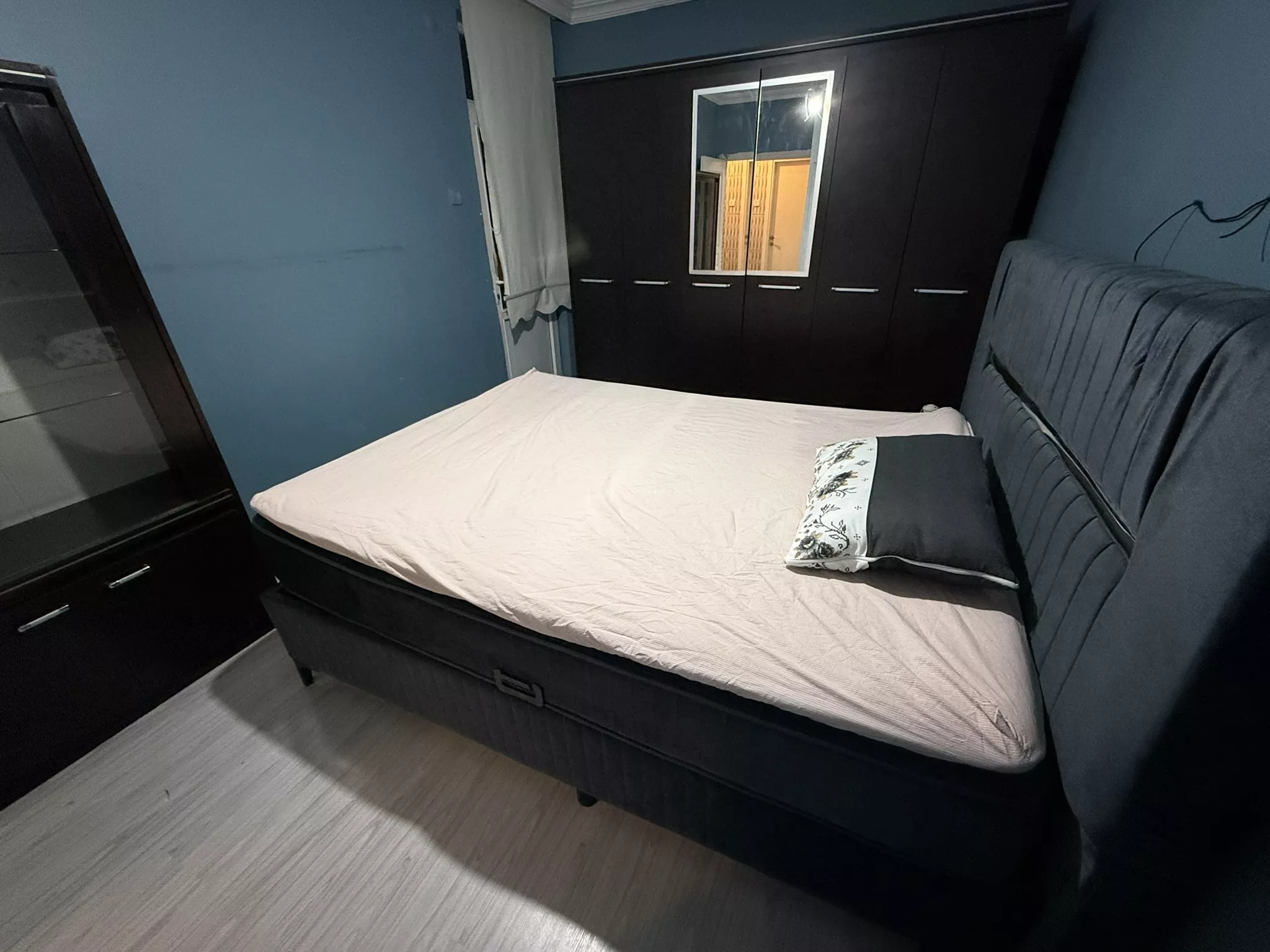 İŞÇİ BLOKLARINDA EŞYALI 3+1 GENİŞ DAİRE CADDE ÜZERİ - Görsel 5