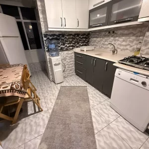 İŞÇİ BLOKLARINDA EŞYALI 3+1 GENİŞ DAİRE CADDE ÜZERİ