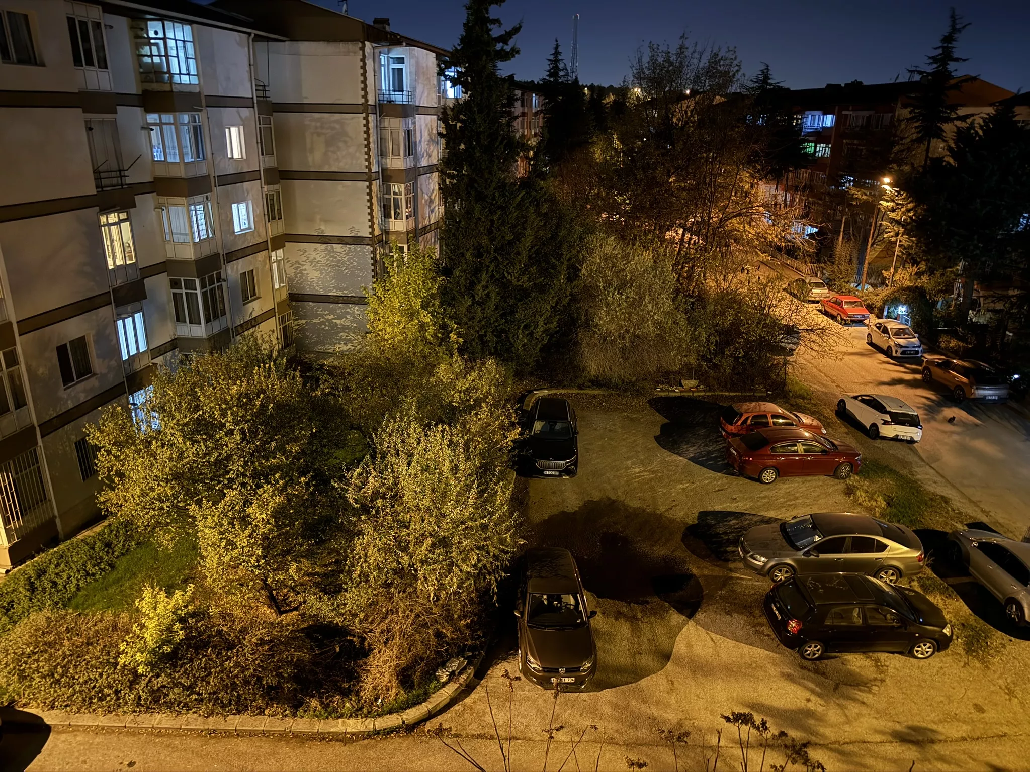 İŞÇİ BLOKLARINDA EŞYALI 3+1 GENİŞ DAİRE CADDE ÜZERİ - Görsel 22