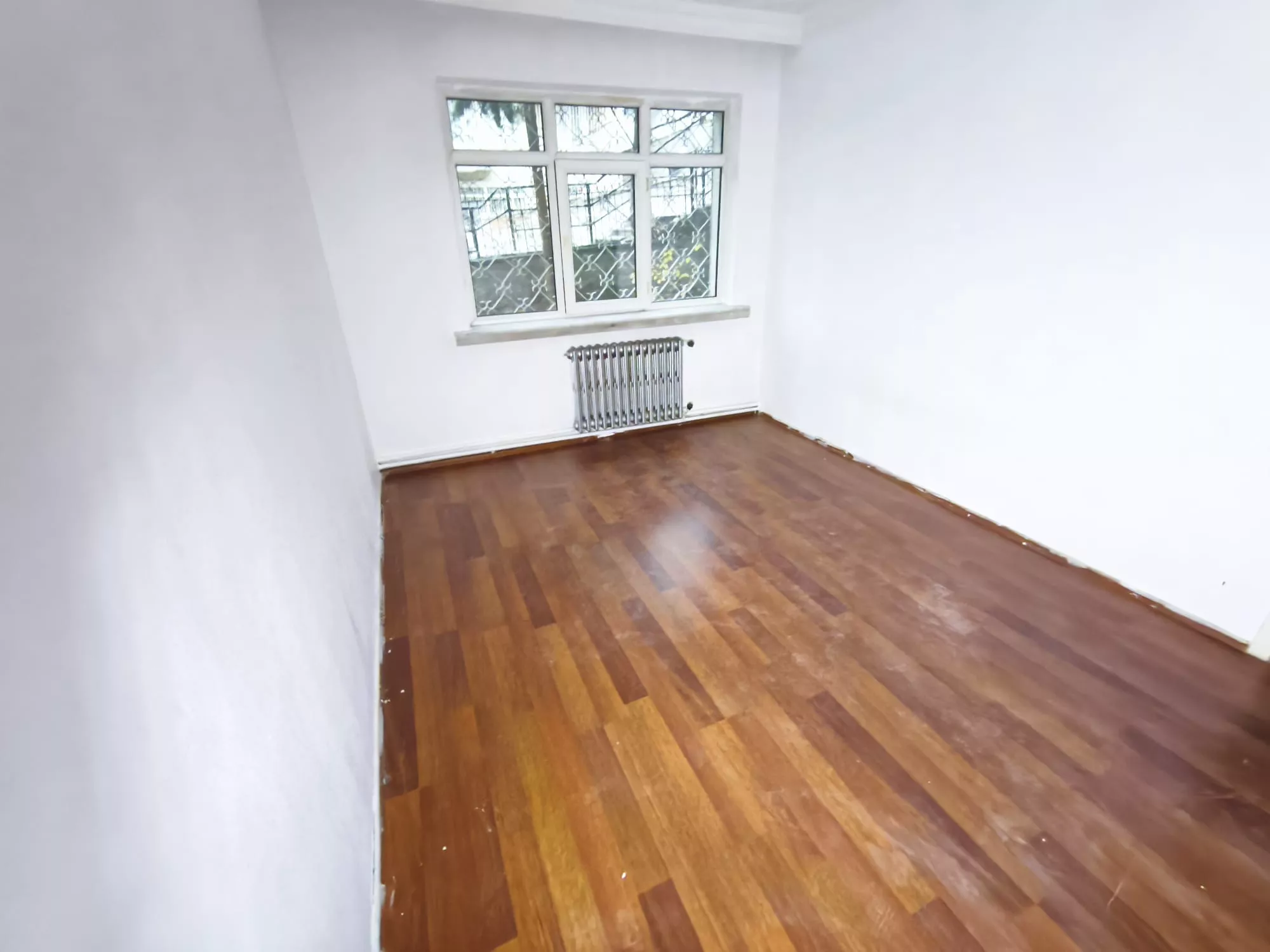 ERTUĞRULGAZİ MAHALLESİNDE GENİŞ KULLANIM ALANI 3+1 KİRALIK DAİRE - Görsel 2