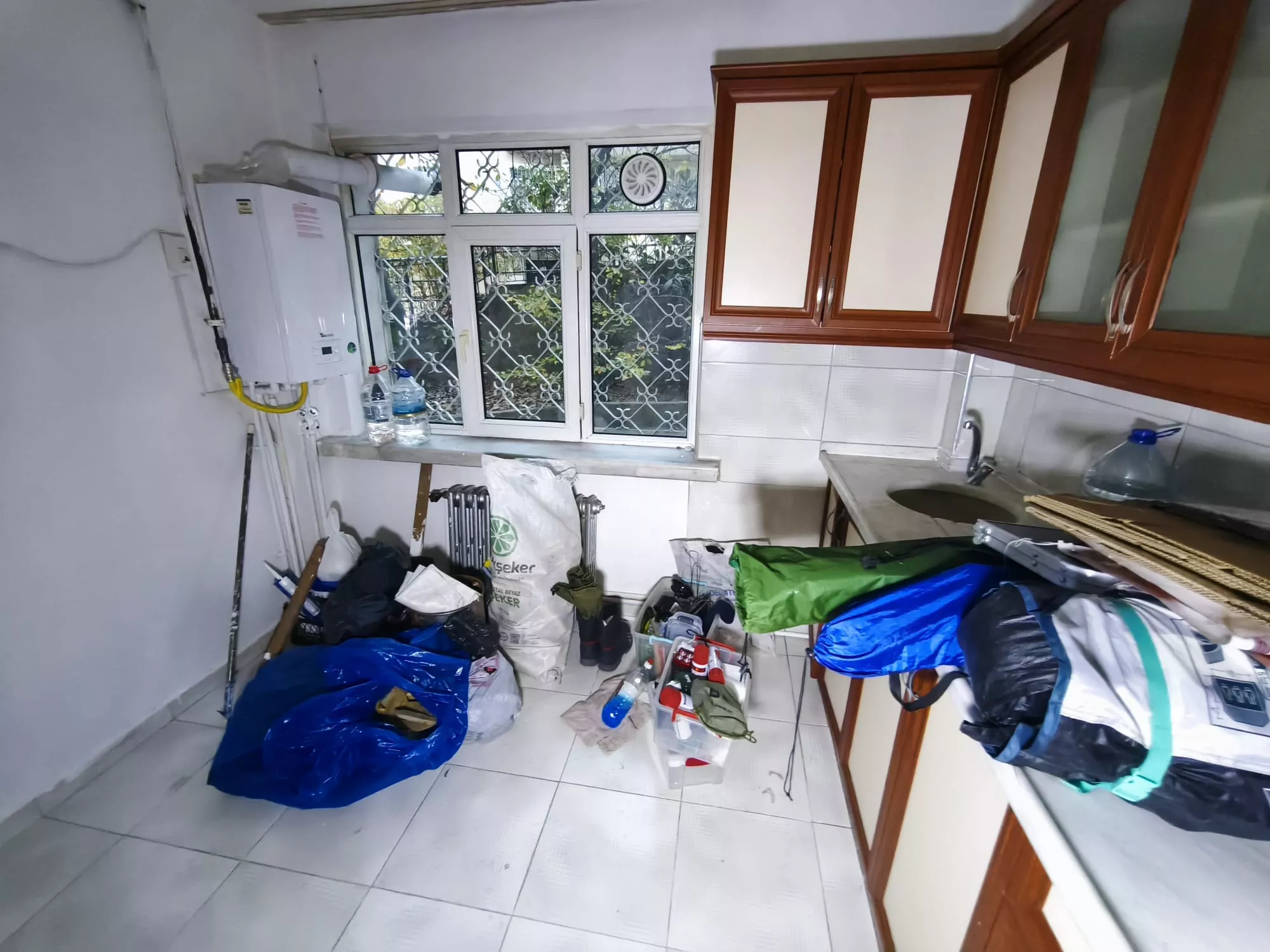 ERTUĞRULGAZİ MAHALLESİNDE GENİŞ KULLANIM ALANI 3+1 KİRALIK DAİRE - Görsel 9