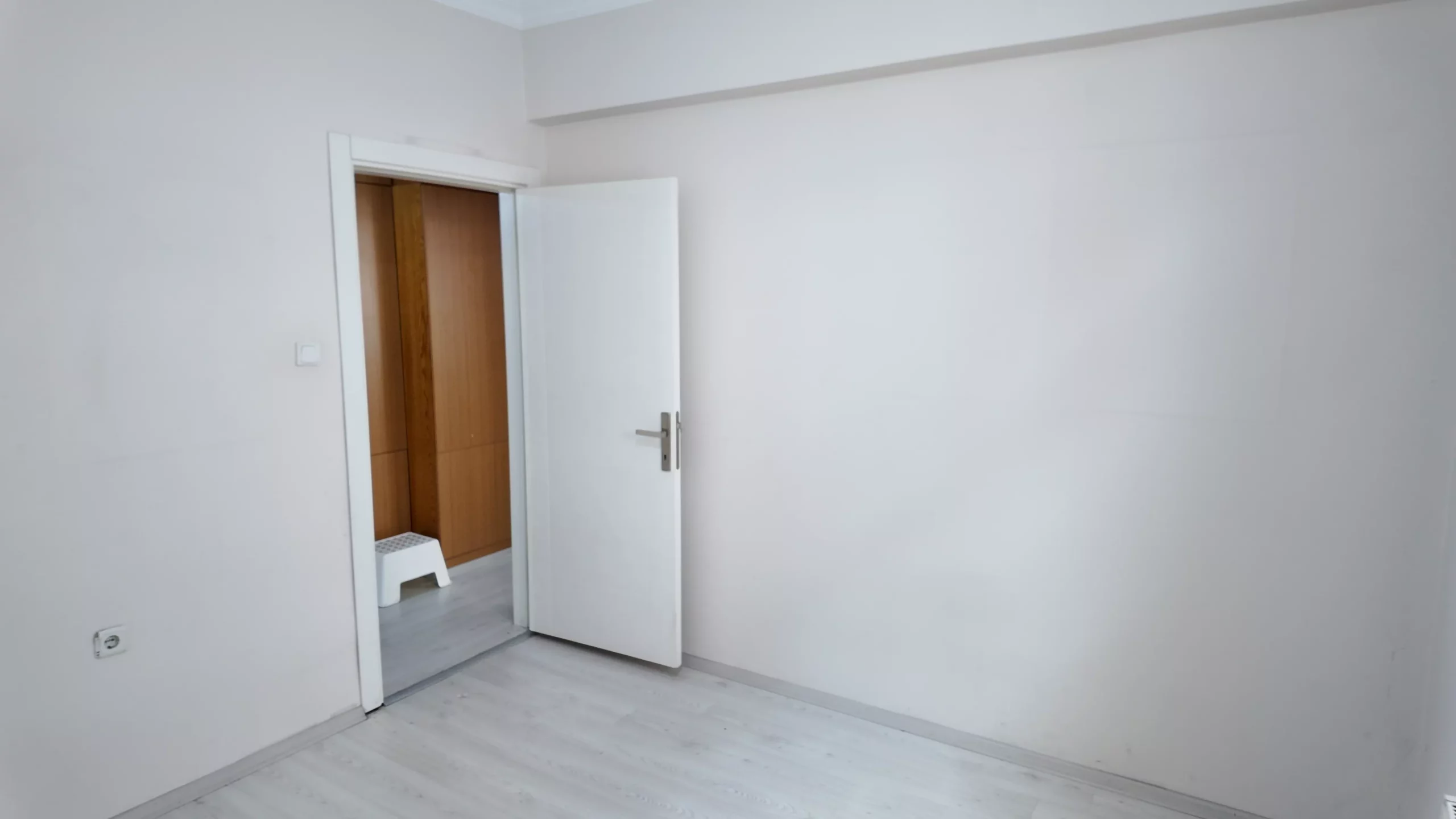 BALGAT'TA MERKEZİ KONUM KOMBİLİ YAPILI 3+1 KİRALIK DAİRE - Görsel 6